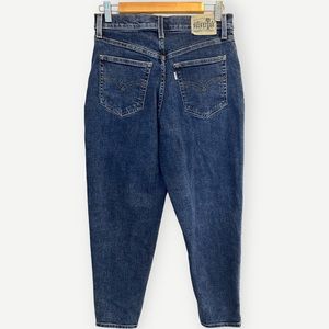 COPY - Silver Tab Levis Adult 29 Blue Mom Jean Indigo Wash High Waist Taper Ank…